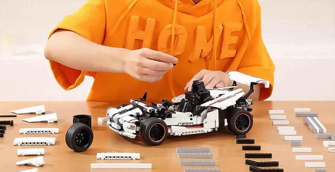 Конструктор Xiaomi Mitu Intelligent Building Blocks Road Racing, 900+ шт Конструктор Xiaomi Mitu Intelligent Building Blocks Road Racing, 900+ шт - 2