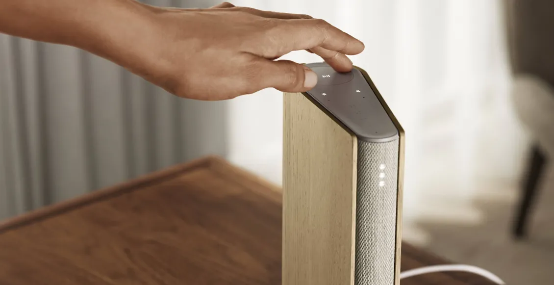 Акустическая система Bang & Olufsen Beosound Emerge золотой Акустическая система Bang & Olufsen Beosound Emerge золотой - 3
