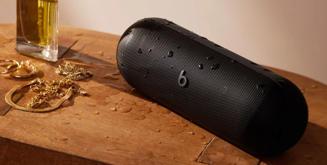 Портативная колонка Beats Pill Kim Special Edition тёмно-серый Портативная колонка Beats Pill Kim Special Edition тёмно-серый - 2