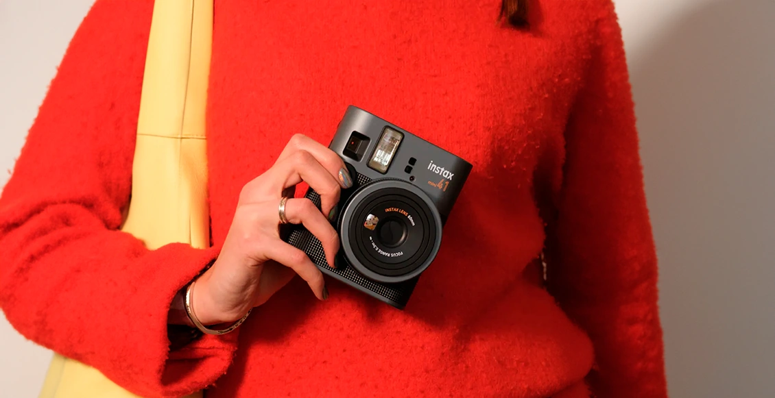 Фотоаппарат моментальной печати Fujifilm Instax Mini 41 чёрный Фотоаппарат моментальной печати Fujifilm Instax Mini 41 чёрный - 6