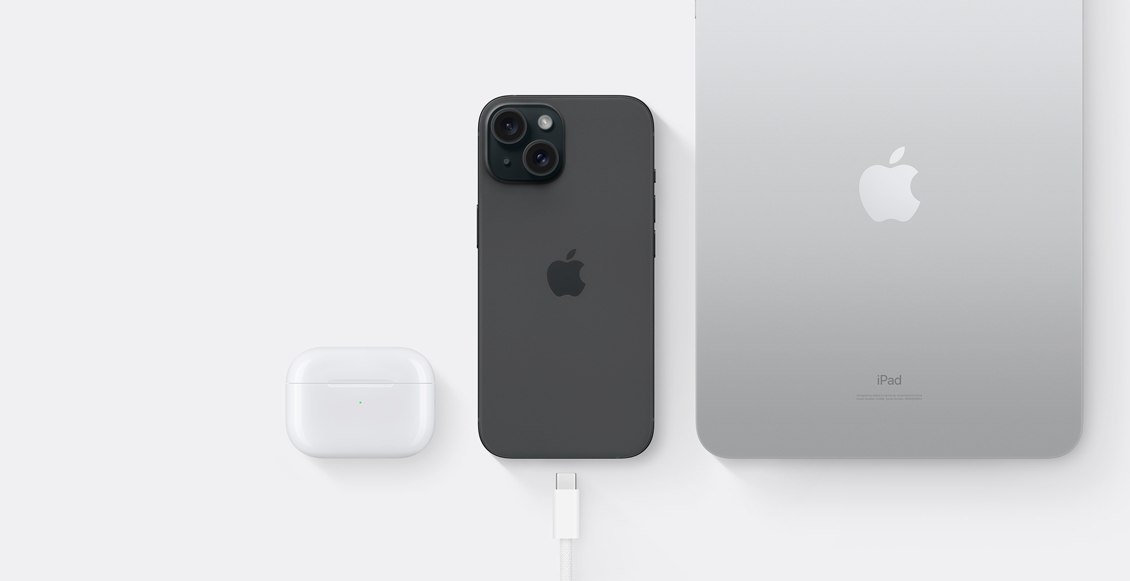 Смартфон Apple iPhone 15 Plus 128 ГБ чёрный (2sim) Смартфон Apple iPhone 15 Plus 128 ГБ чёрный (2sim) - 4