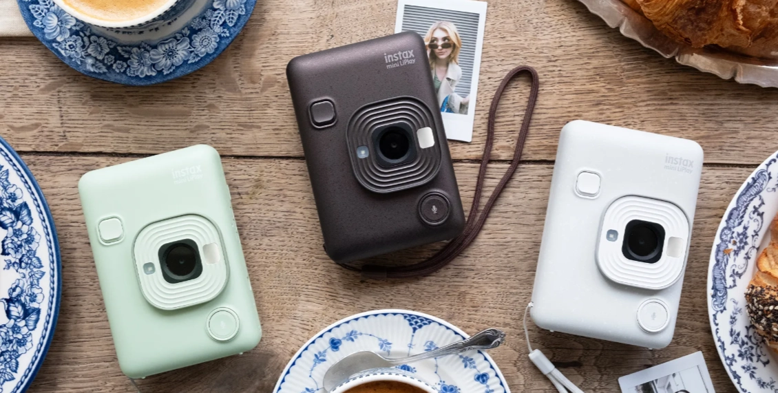 Фотоаппарат моментальной печати Fujifilm Instax Mini LiPlay Hybrid белый Фотоаппарат моментальной печати Fujifilm Instax Mini LiPlay Hybrid белый - 4