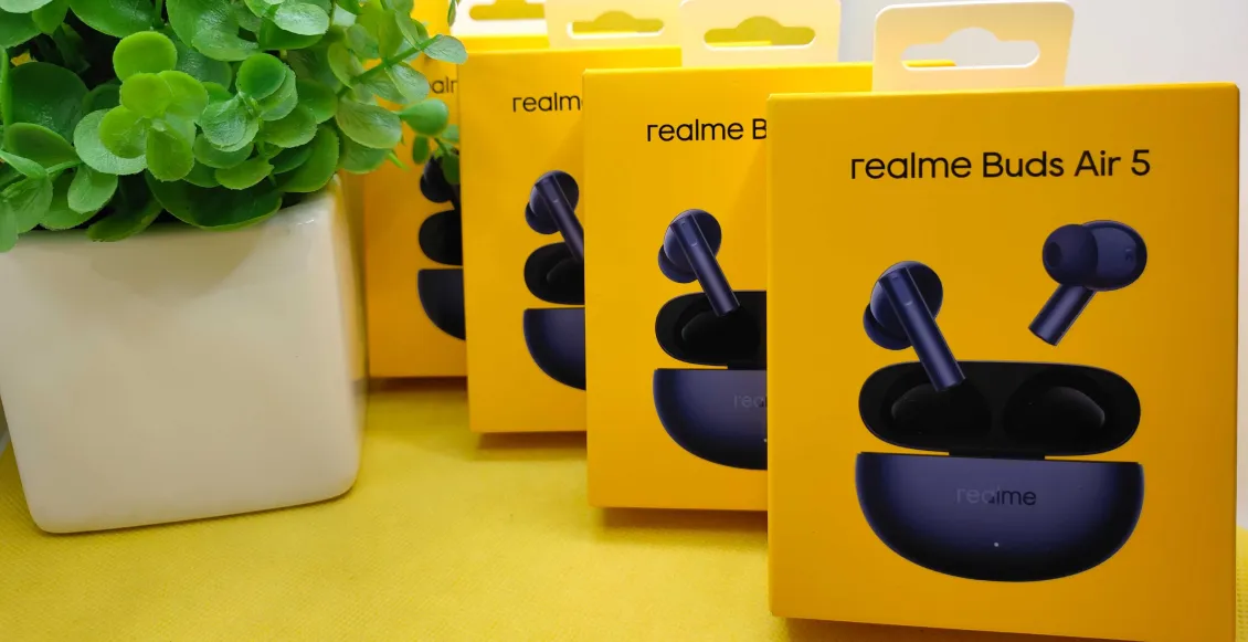 Беспроводные наушники Realme Buds Air 5 белый Беспроводные наушники Realme Buds Air 5 белый - 1